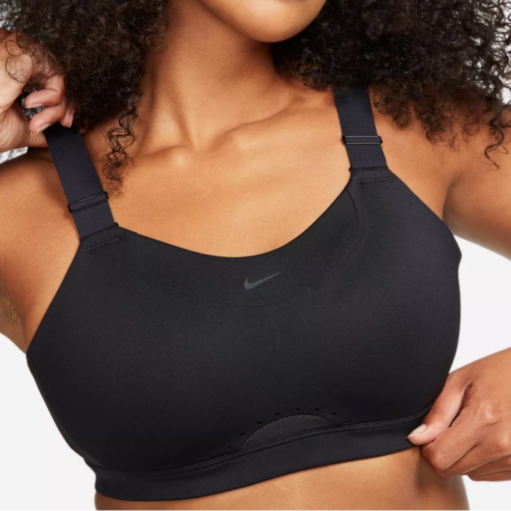 NWT Nike Women Alpha Black Compression Black Workout Running Sports Bra Small